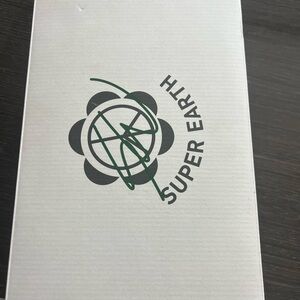 adidas limited edition super earth Athletic Shoes with Modern Design